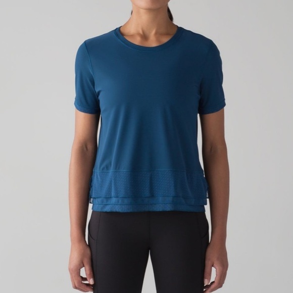 Lululemon Sole Training Short Sleeve Poseidon - Picture 4 of 5